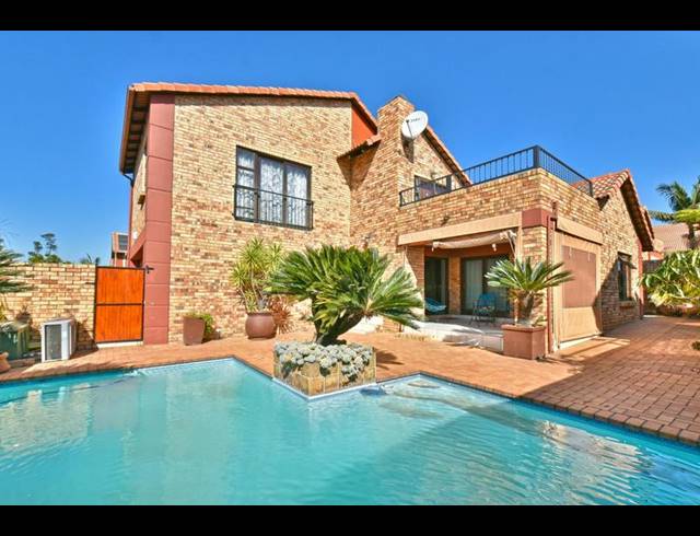 3 BEDROOM HOUSE FOR SALE IN SUNDOWNER